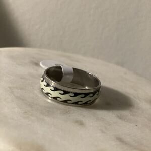 Stainless steel men’s unisex wedding band ring glow in the dark 10.5